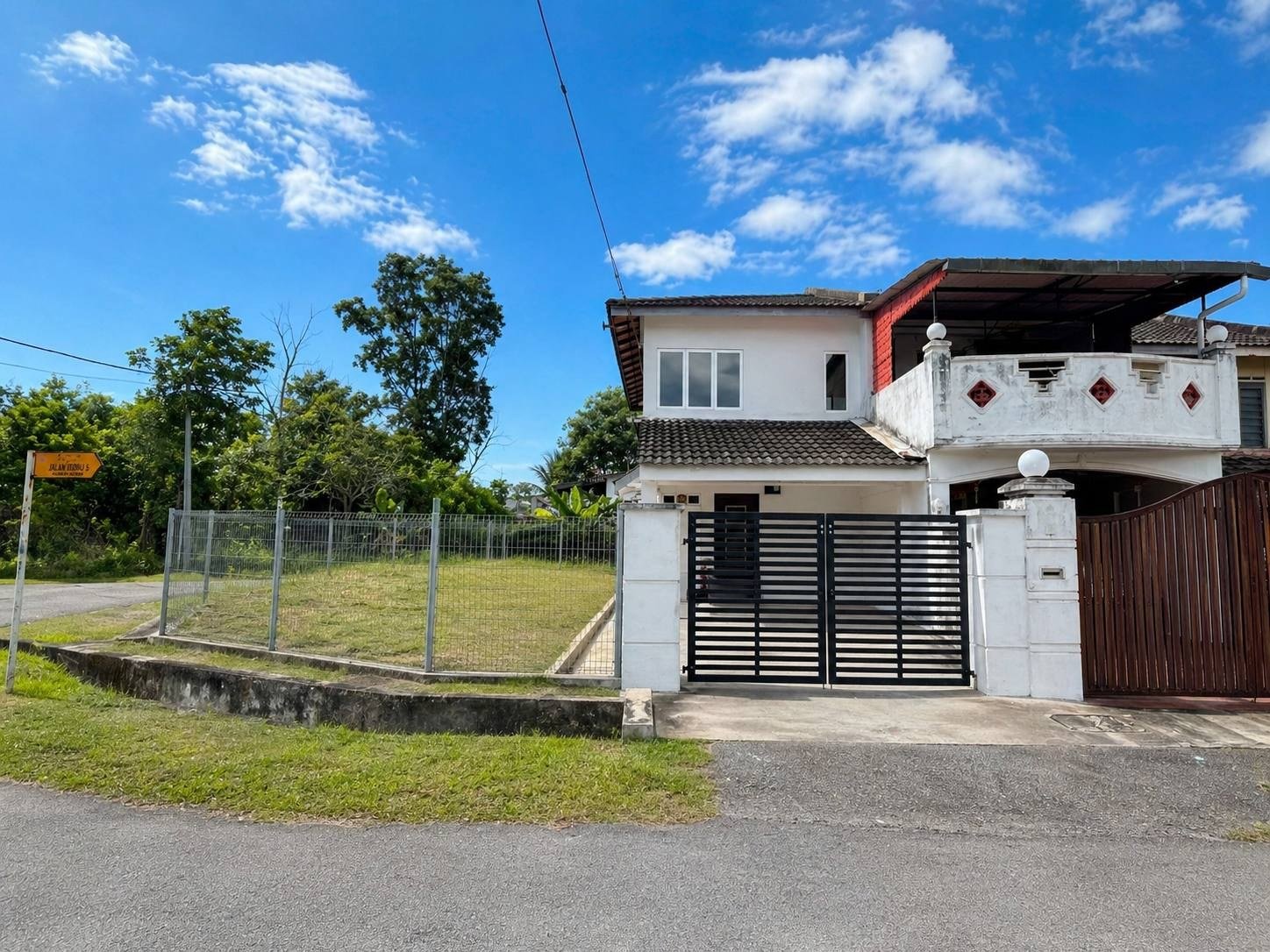 CORNER LOT | FULL LOAN - Jalan Duku, Taman Kota Masai