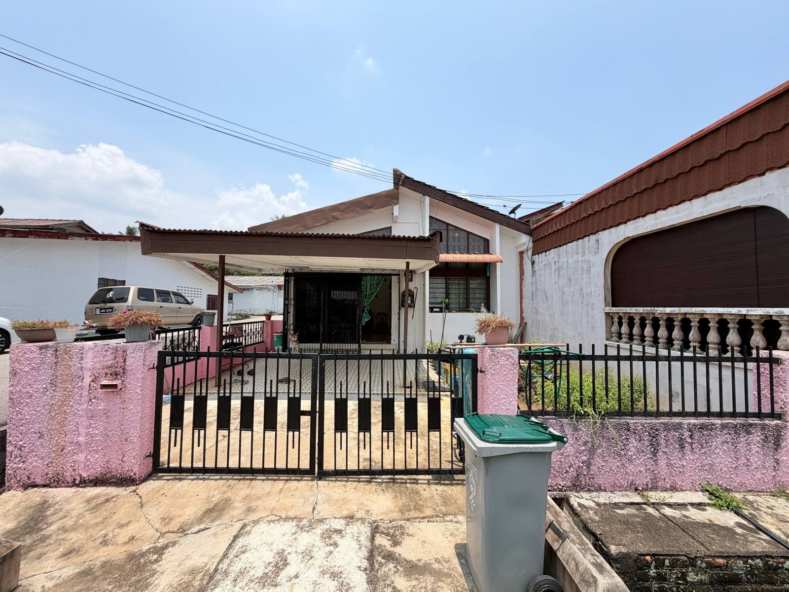 END LOT | NON BUMI Rumah Teres Setingkat Taman Maju
