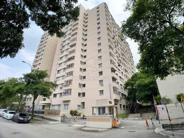 Mandarina Court @ Taman Connaught